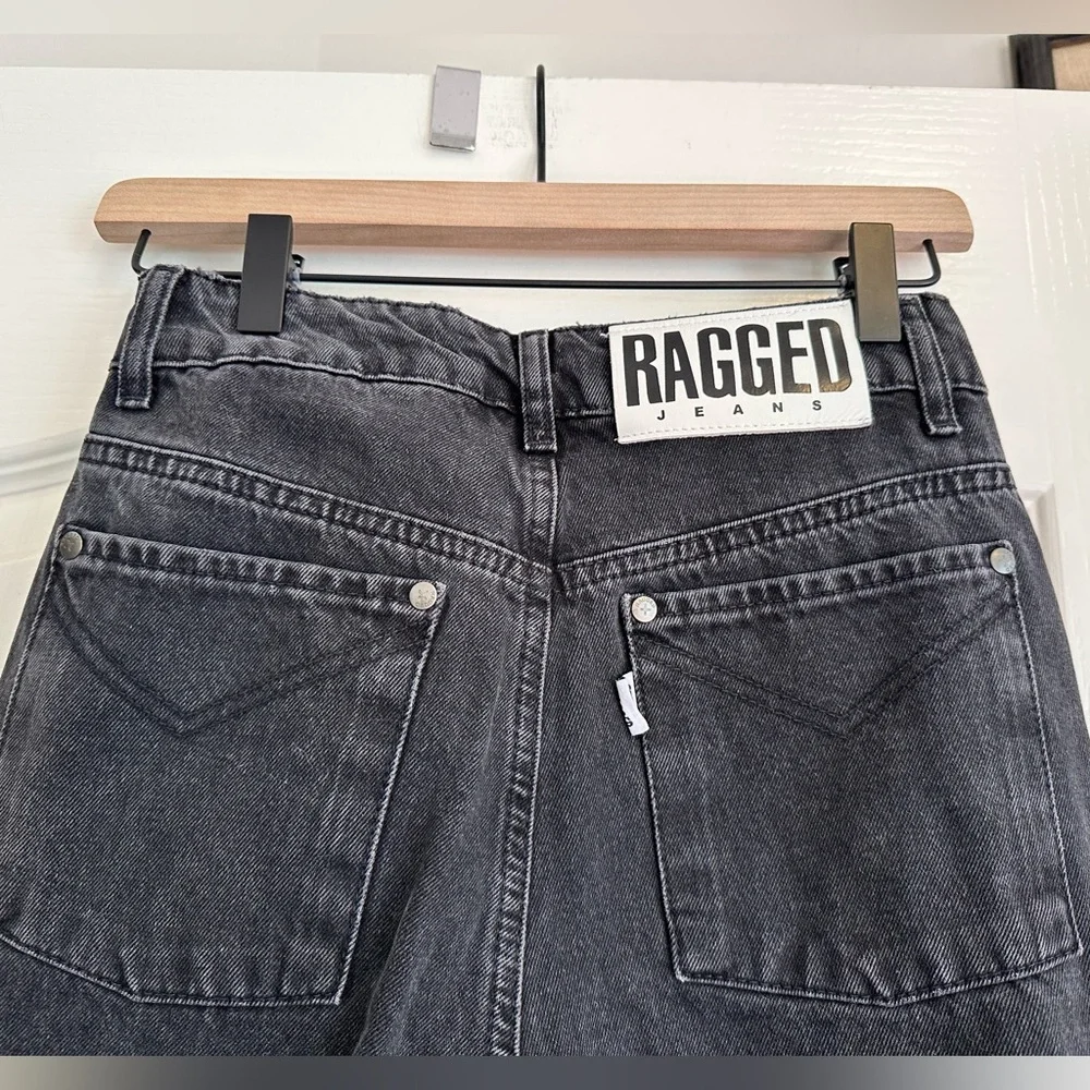 The Ragged Priest Butt Cut Jeans. Size: 26. Great condition 🖤 - Picture 11 of 11